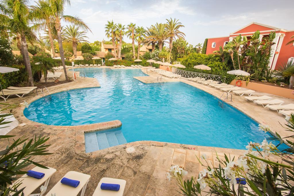 Club Pueblo Menorquin Ciutadella (Menorca) Exterior foto
