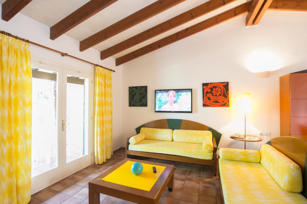 Club Pueblo Menorquin Ciutadella (Menorca) Exterior foto